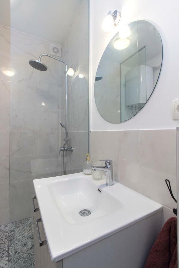 Apartmani Olivette Sibenik Bagian luar foto