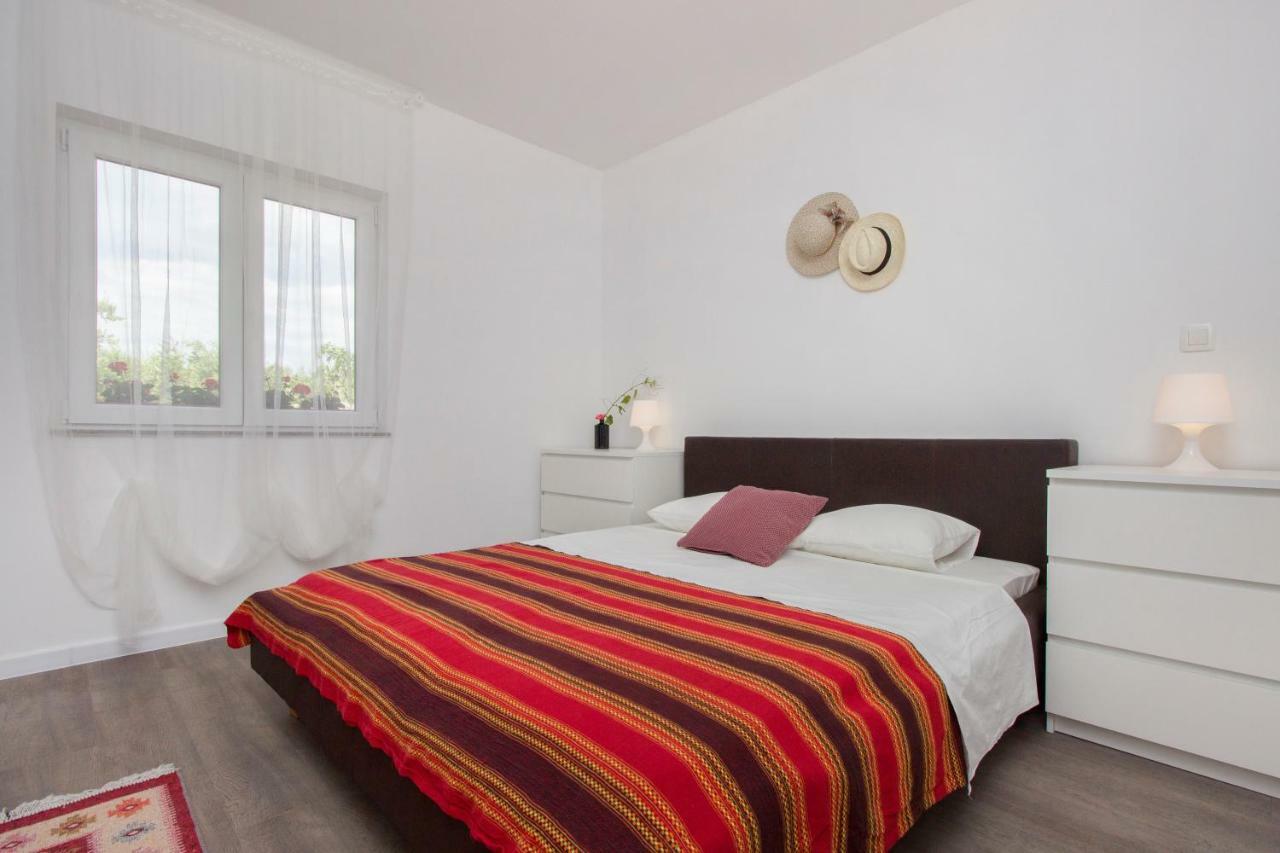 Apartmani Olivette Sibenik Bagian luar foto