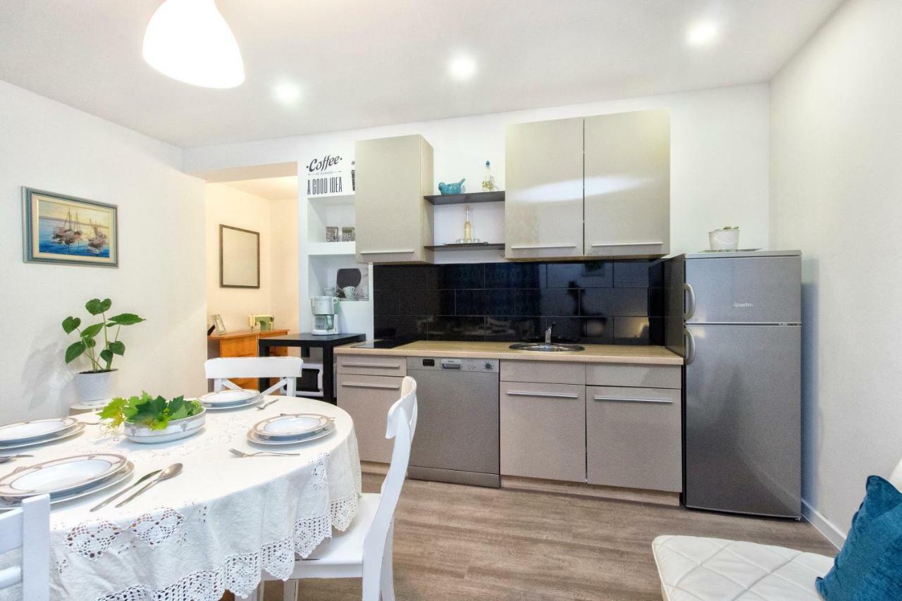 Apartmani Olivette Sibenik Bagian luar foto